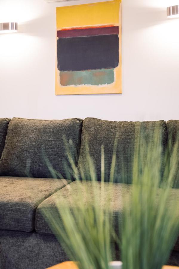 Rothko Apartment/8 Guests/4Bedrooms/Riga Old Town Εξωτερικό φωτογραφία