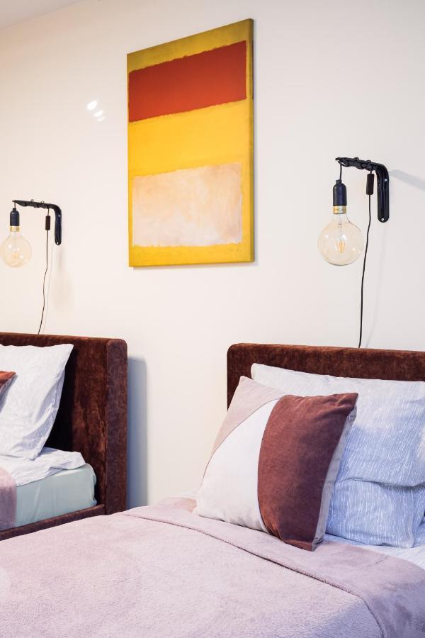 Rothko Apartment/8 Guests/4Bedrooms/Riga Old Town Εξωτερικό φωτογραφία