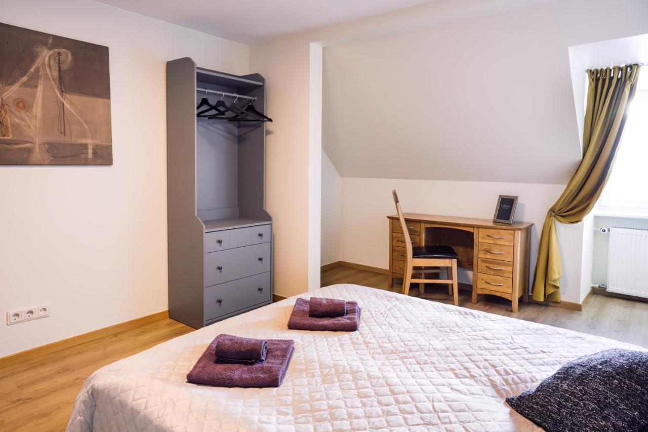 Rothko Apartment/8 Guests/4Bedrooms/Riga Old Town Εξωτερικό φωτογραφία