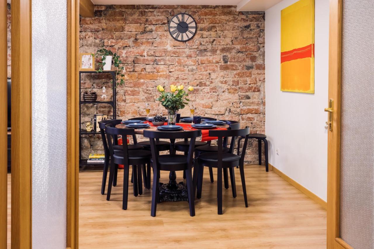 Rothko Apartment/8 Guests/4Bedrooms/Riga Old Town Εξωτερικό φωτογραφία