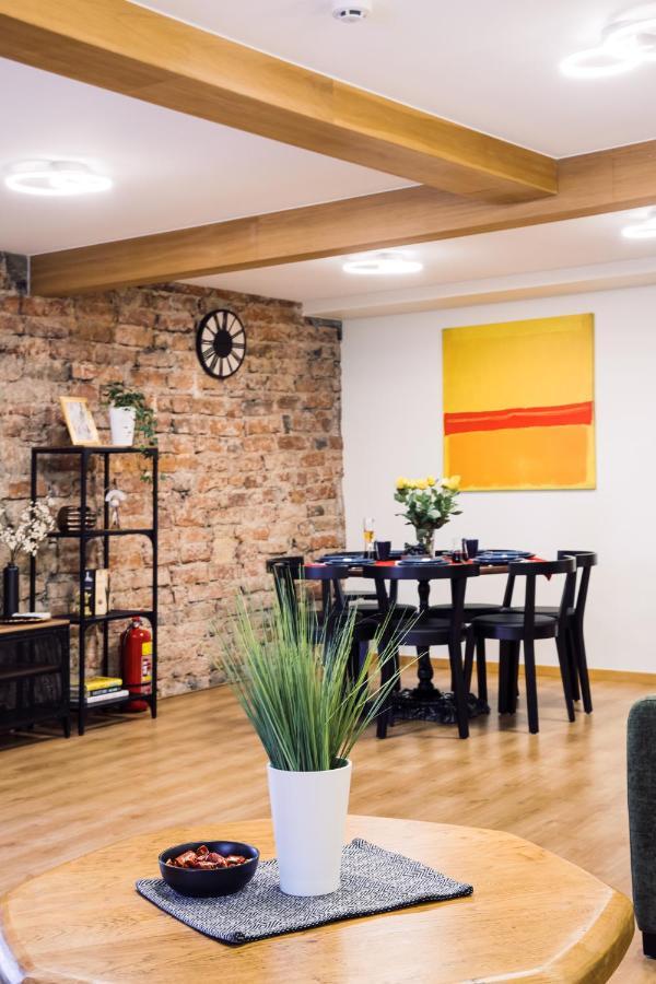 Rothko Apartment/8 Guests/4Bedrooms/Riga Old Town Εξωτερικό φωτογραφία